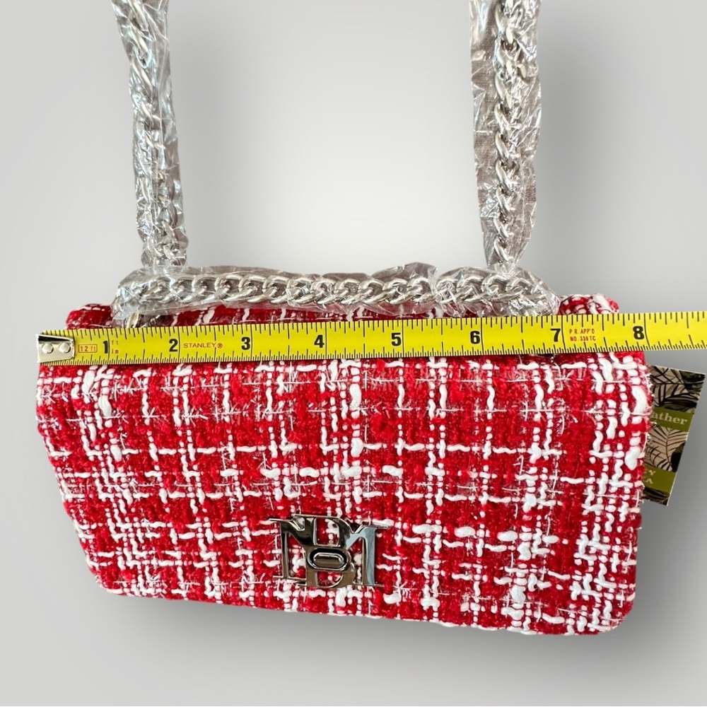 Badgley Mischka Red & White Tweed Crossbody NEW / NWT (Retail: $149) ✨ - Picture 15 of 17